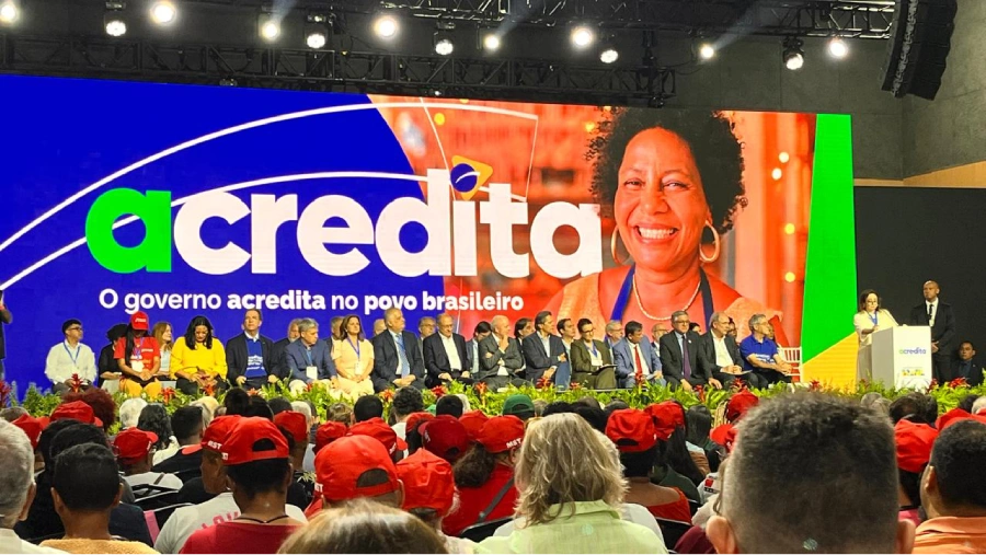 CEISE Br prestigia lançamento do Programa Acredita