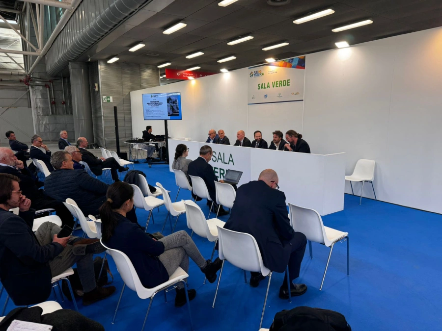 CEISE Br no Fueling Tomorrow em Bologna: desafios e oportunidades para a descarbonização