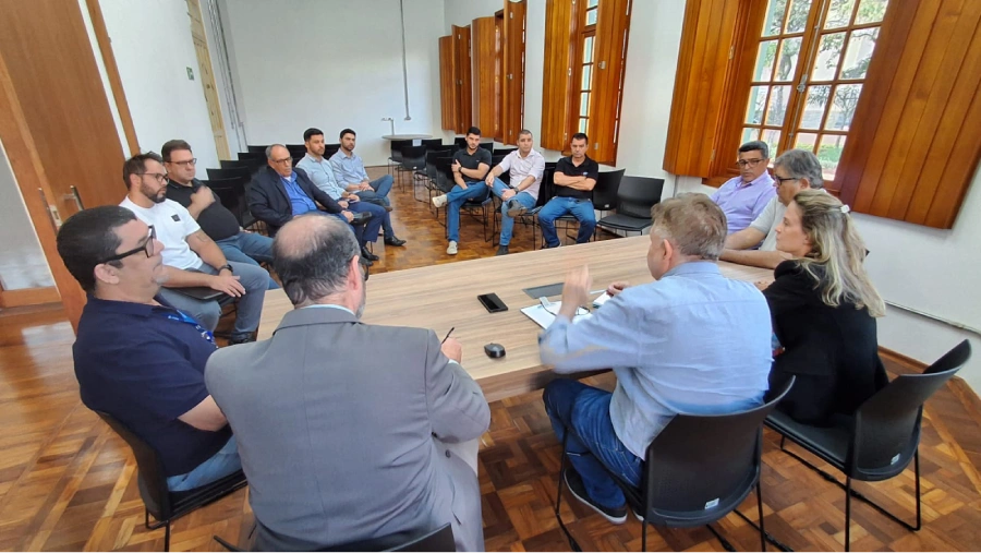 CEISE Br participa de nova reunião com CREA-SP e reforça orientações às empresas sobre exigências legais