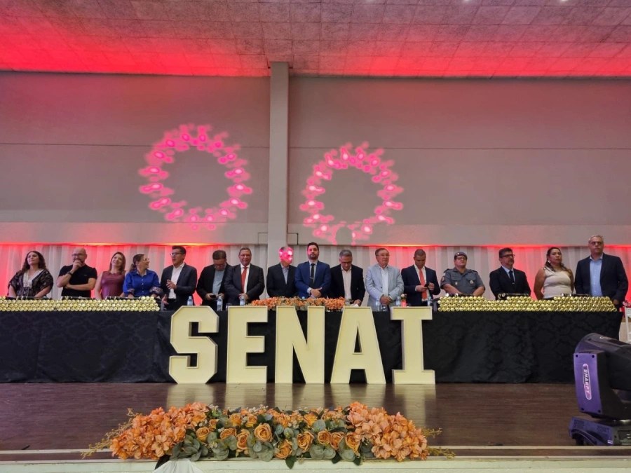 CEISE Br prestigia formatura de alunos do SENAI